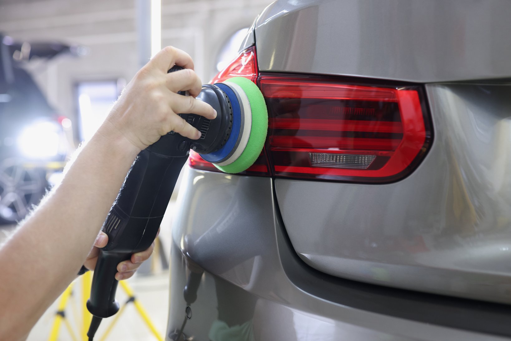 Cleaning Rear Lights on Car from Scratches with Polishing Machine